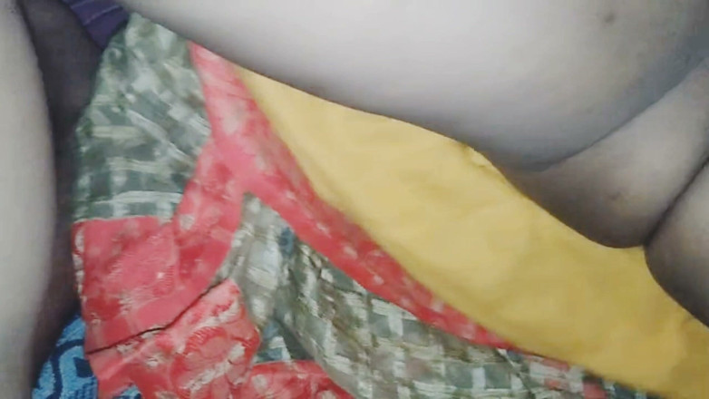 Uttar dinajpur: Deshi hot sexy Bhabi