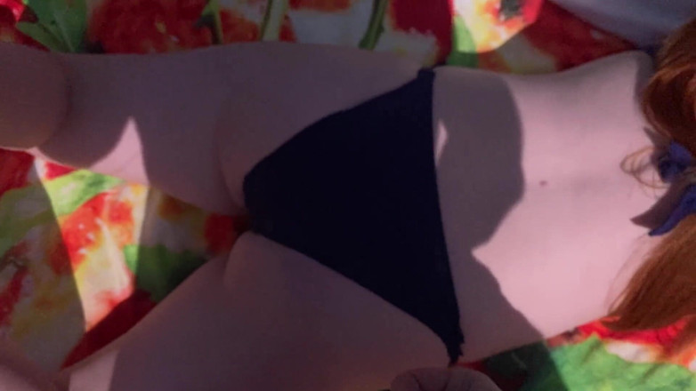 AmyHi: A Teen Girl Allowed an Exhibitionist to Cum on Her