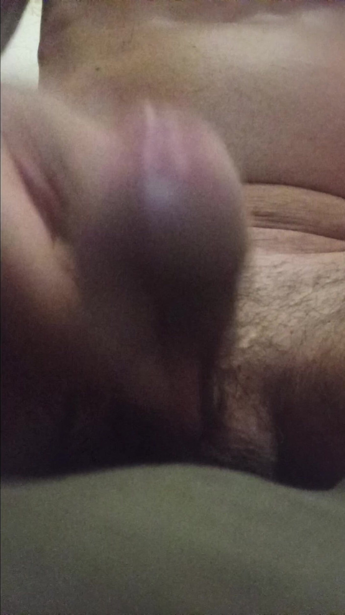 Pandora-DVA: Solo of a Big Shaved Dick with a Beautiful Head,...