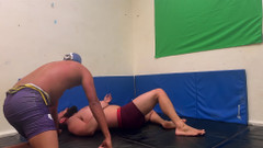 Robgrappler: Tempête de soumission à angle rapproché