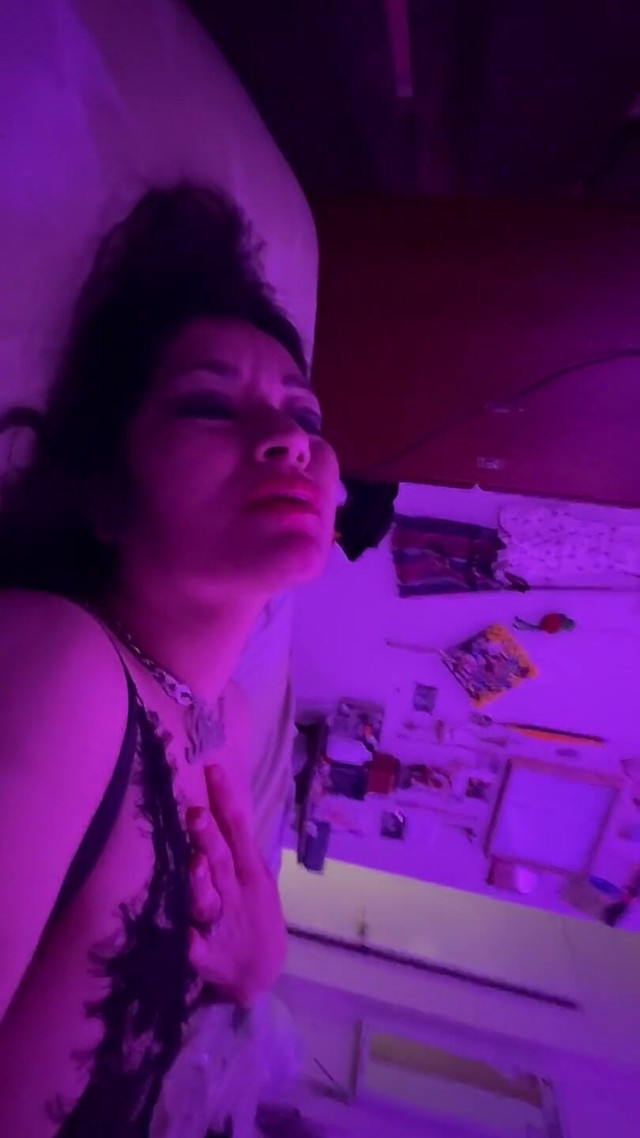 Multiple Orgasms (Janes Bedroom)