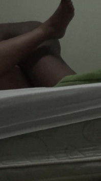 Orgasmo Reciproco Con Mia Moglie Tettona Mentre Allarga Le Gambe Spalancate