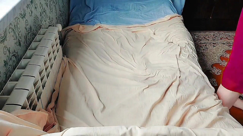 Kitty_Cross: La bella femboy mostra quelle splendide curve dappertutto