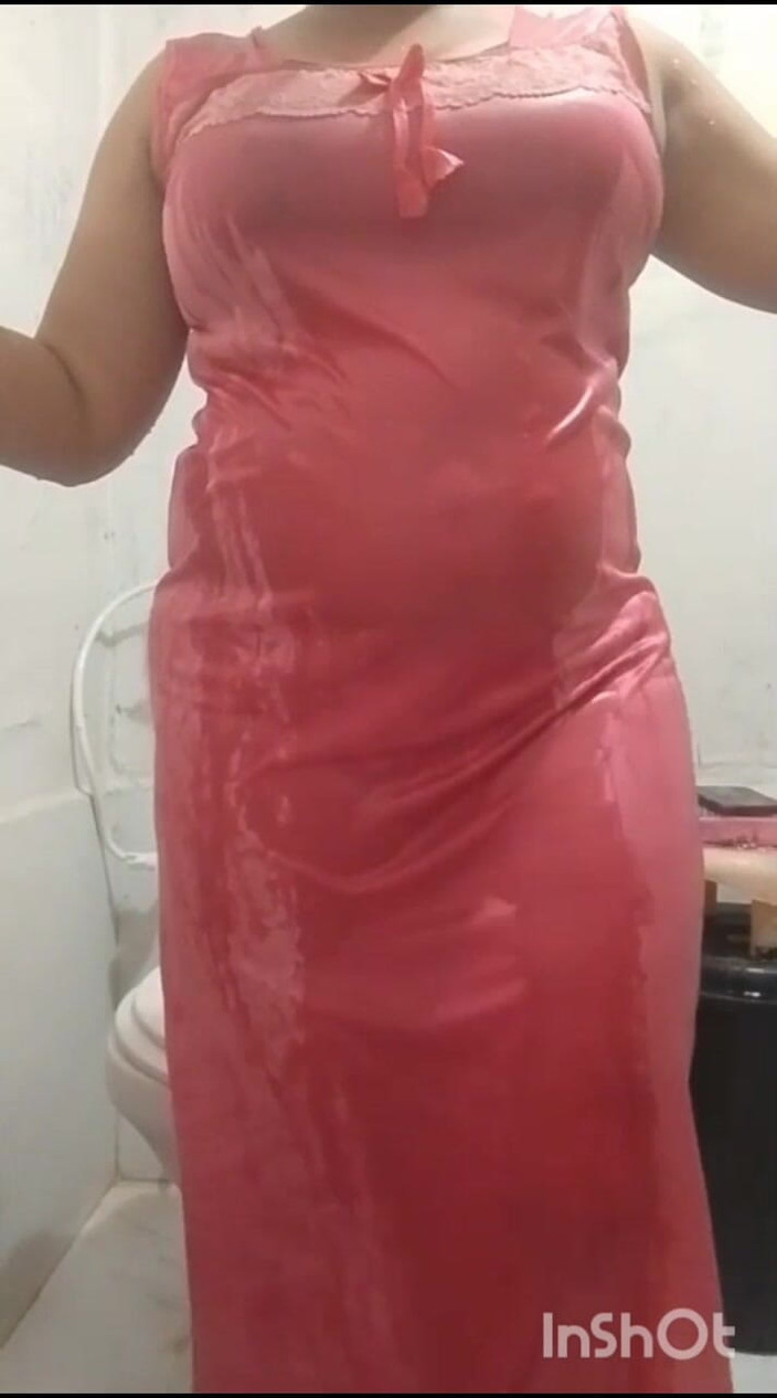 Priyasarma: Mijn ziel stuurde me deze sexy video