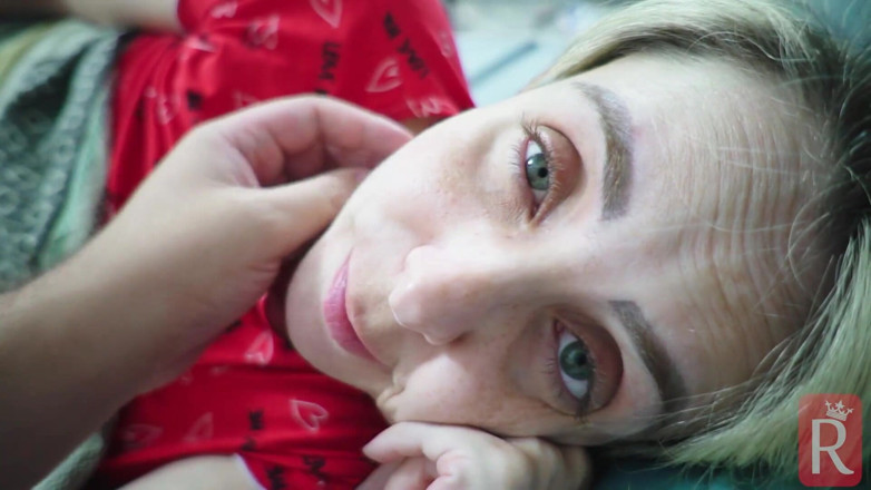 Redqueen films: Můj manžel si vzal kamarádku, aby mi udělal radost