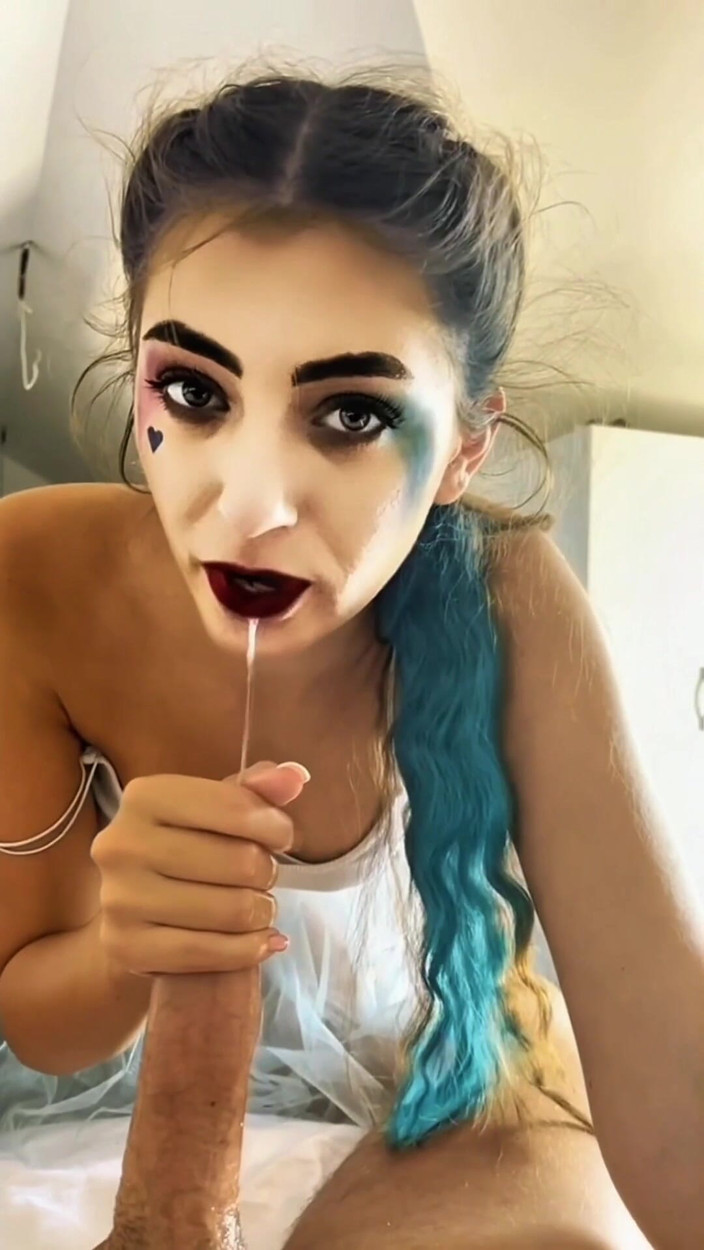 Johnny Grey: Eerste Harley Queen cosplay seks eindigt met een enorme creampie...