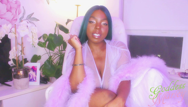Goddess Marley: Fais-moi ça, achète-moi ça !