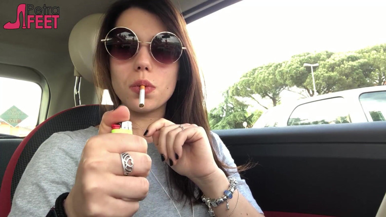 Smokin Fetish: Petra smoking in car