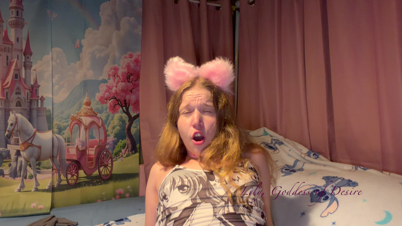 Lily, Goddess of Desire: Ahegao, une fille d’anime mignonne avec des oreilles et un...