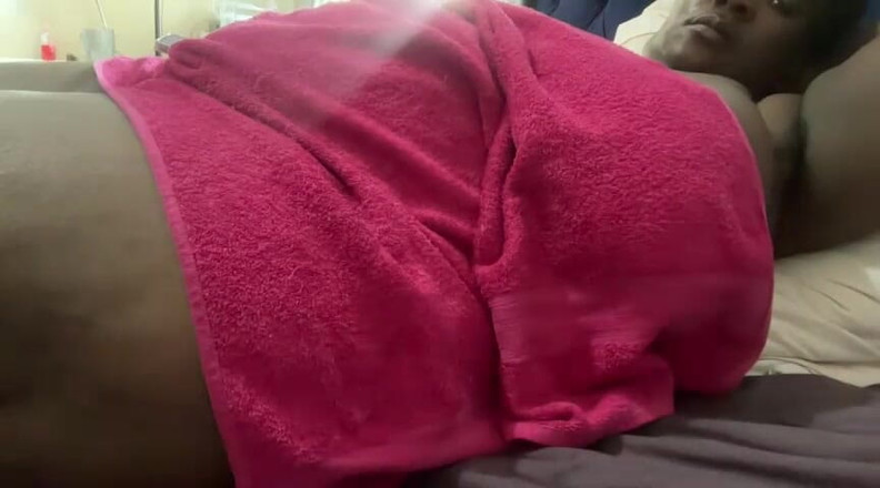 Legendary Booty Overdose: Busty Aunty Moaning and Sleepy Fetish