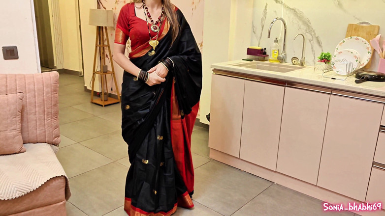 Sassysonia: I Fuck My Indian Desi Mausi While No One Is...