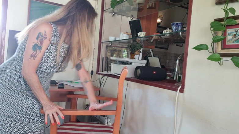 Melissa Johnson: Per il mio nuovo impiegato che ha check-out il mio...