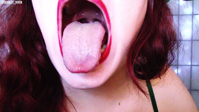 Scarlet Vixen: Mulut Ketagihan Lady Ivy