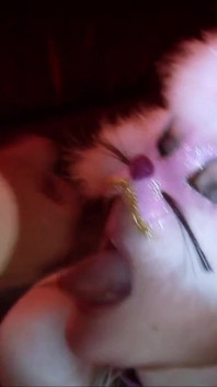 Cindy Behr cat vuole un cazzo con cui giocare