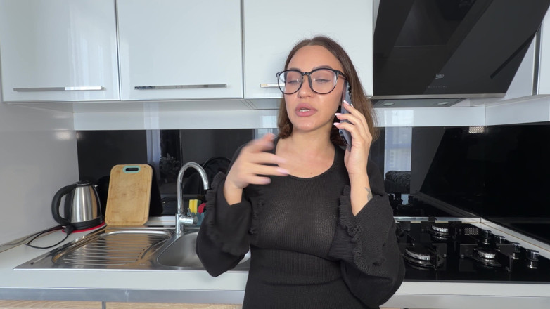 FamilyNews: My Stepmother's Hot Girlfriend Gets a Good Fuck