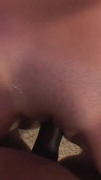 POV-szene für teen Kendra Kay mit interracial fick und creampie