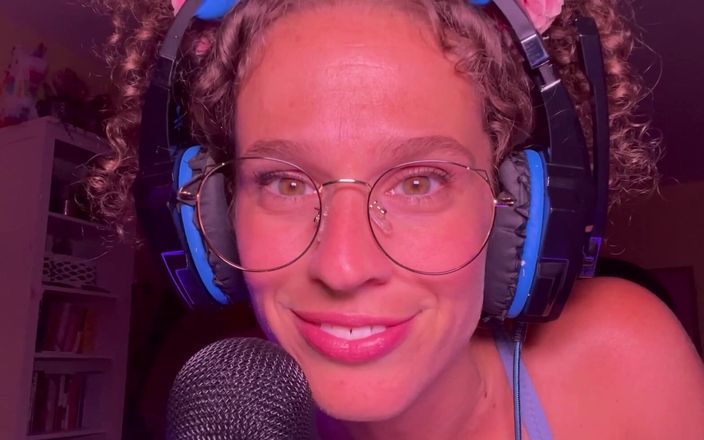 VibeWithMommy: Ive hat meine Liebe zum Erzählen von Geschichten und Sex...