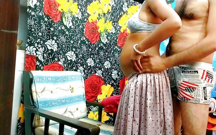Rakul008: देसी गर्भवती नौकरानी के बड़े स्तन, दूध और चूत देखकर घर के मालिक ने पड़ोसी की भाभी को चोदा