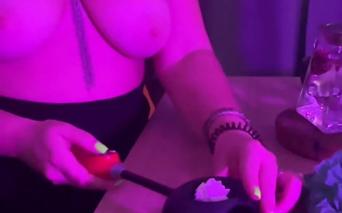 Fox Flame: Upacara minum teh seksi