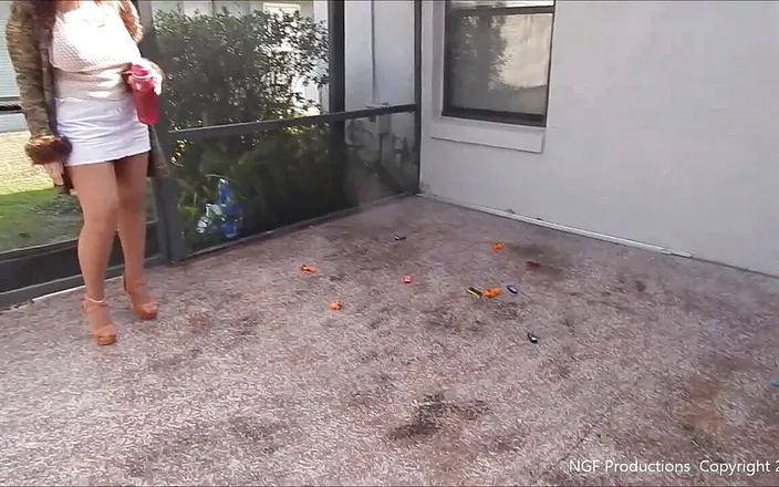 Nasty Girlfriends: Nasty Sofia crushes toy cars again!!