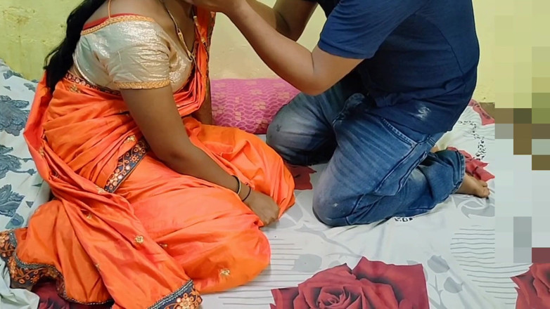 Mumbai Ashu: Senhorita professora gostosa e sexy e velho tio ensina seu...