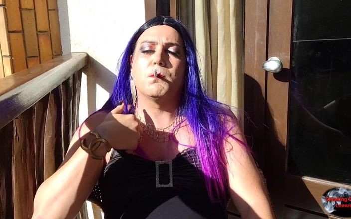 HollyCox: Holly Smoking in the Beach