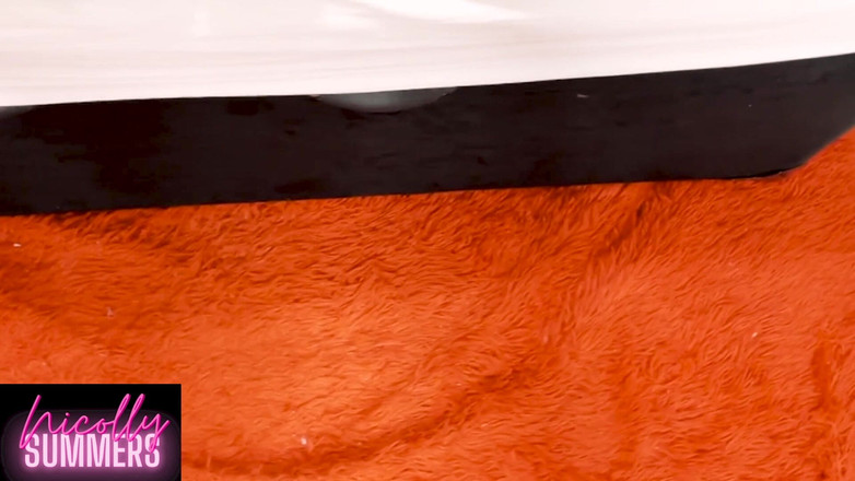 Nicolly Summers: Złamał mnie łyżwiarz