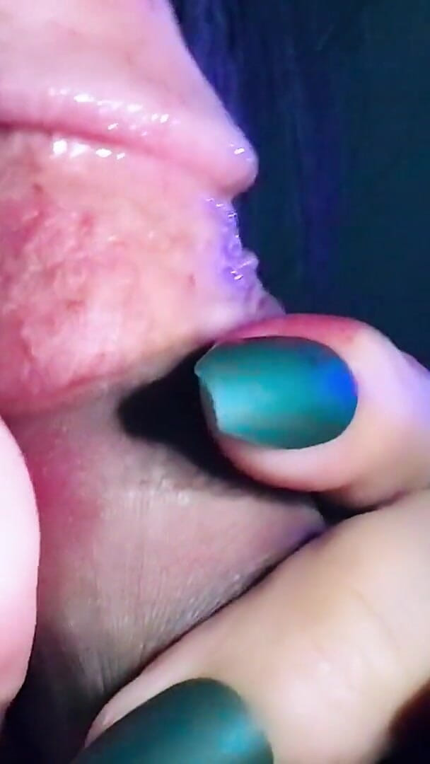 Intimate Oral Close-up (Donna Drip)