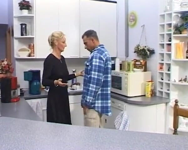 BB Video - Old School: Alemã milf amadora dona de casa loira fodida # 2