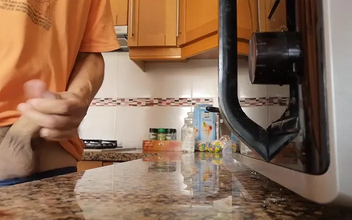 Rafael Torreano: Jerk off and Cumming on the Kitchen Counter