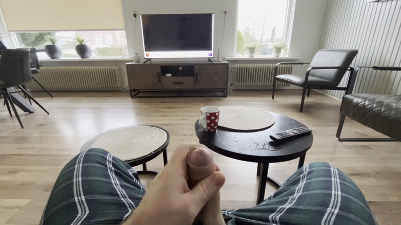 SuperMa22: Чекаю мого... Щоб він прийшов додому!