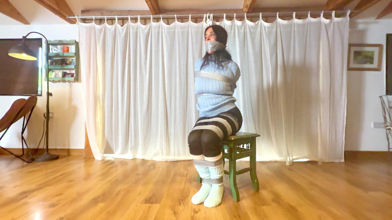 Latina Fetish: Latina: el secreto del conserje (4k)