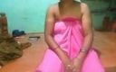 Priyanka priya: Malayalam Very Nice Aunty