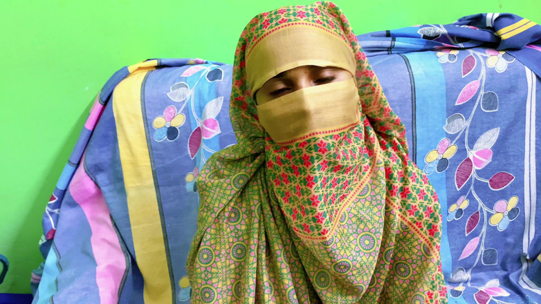 Bdsex24: Трахаю киску сексуальной бхабхи дези