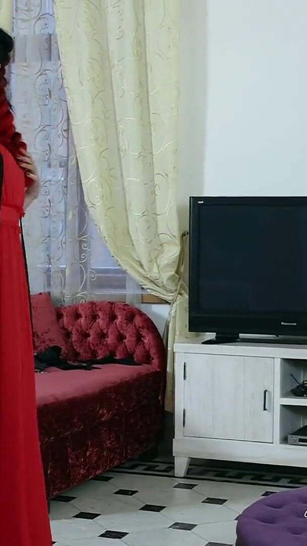 GinnaGg: Mistress Changes Stockings and Changes Dress, Foot Fetish, Stockings Fetish,...