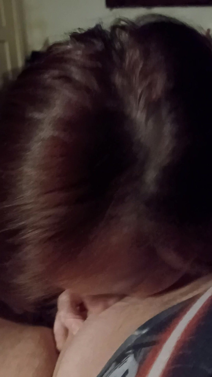 Theotryl Karcelyne: Karcelyne nadaná ústy