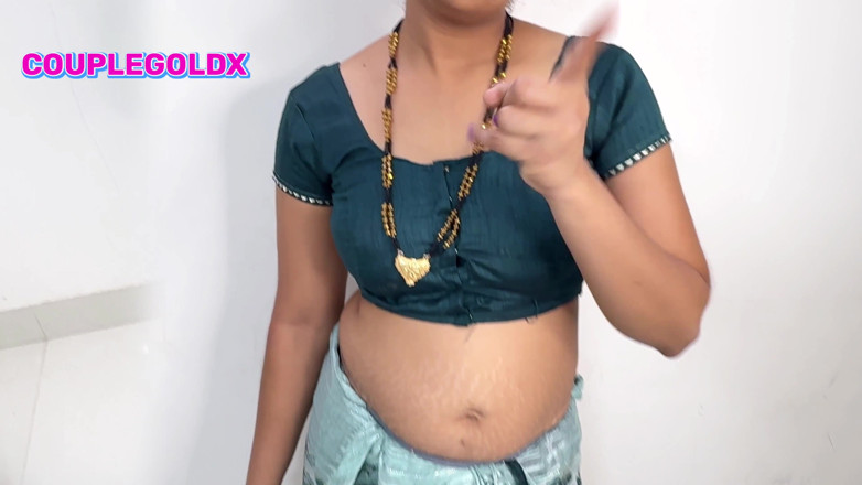 Sexy Komal: 500을 위해 하룻밤 을 복용하는 Komal