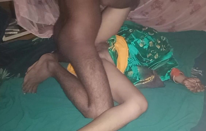 Sital: 新印度美女德西女孩热辣色情