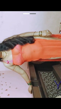 Gadrai Shali Ko Uske Pati Ke Samne Video Call Par Choda
