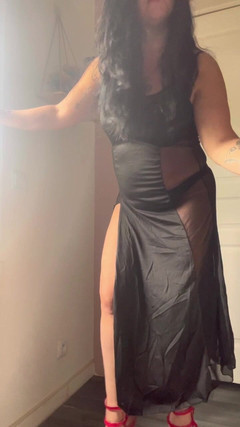 Maitresse Clara: Ти такий маленький перед моєю перевагою