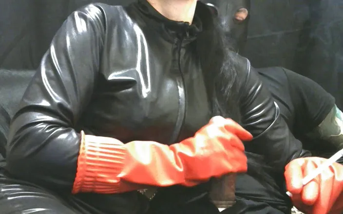 Peternorthlegend: Smoking wife in red rubber gloves taking care of my...