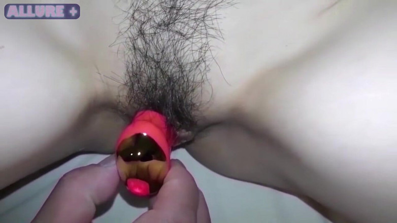 THAT'S WHAT SHE SAID: Everydaymuse isteri berusia 28 tahun bekerja secara senyap-senyap dalam Perakaunan Syarikat