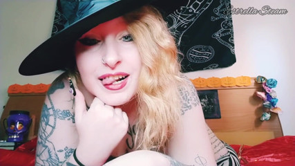 Estrella Steam: Witch makes eye contact with you