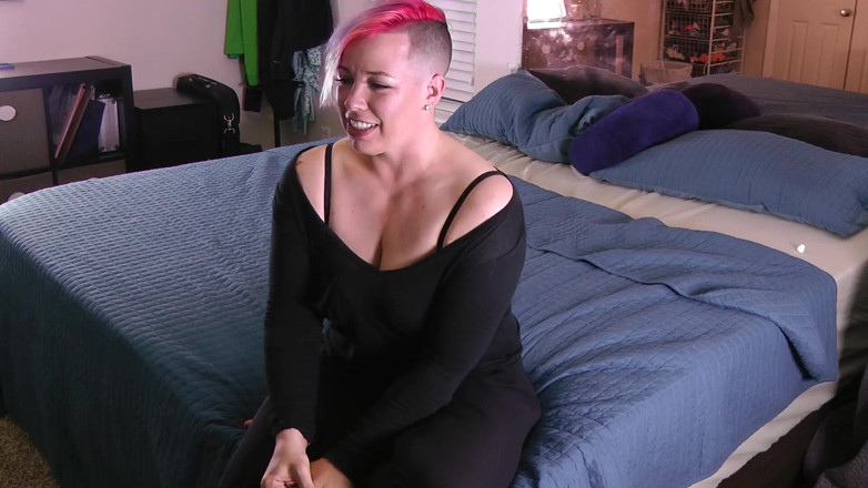 Suck Sluts and Blowjob Bitches: 本当のカップルは自宅でファック