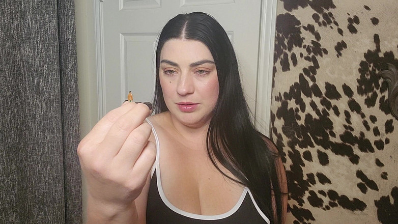 Julia Ryan: 내 작은 노예를 시음하다