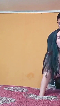 Služka je ošukaná zezadu, když pořádala album Světového poháru.