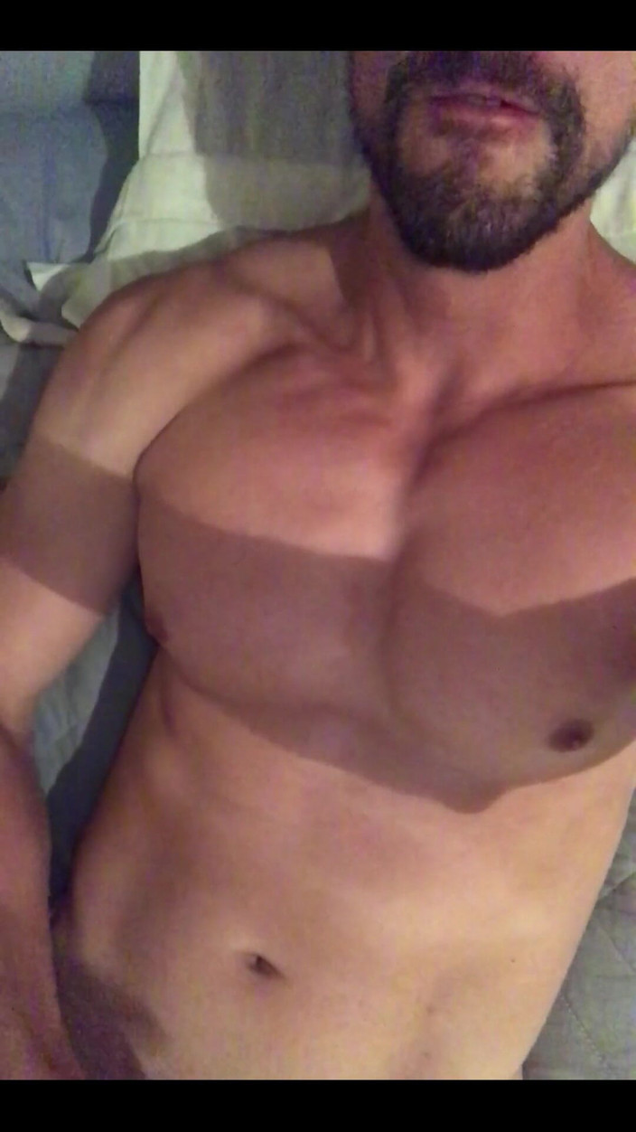 Kylefox: कौन मेरे साथ जुड़ना चाहता है?