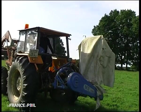 La France a Poil: Bir traktörden daha iyi bir flört yolu yok!
