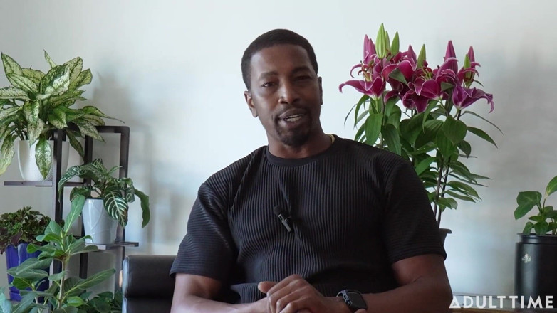Adult Time Podcast: Isiah Maxwell elige una fragancia para cada escena! | Entrevista de...