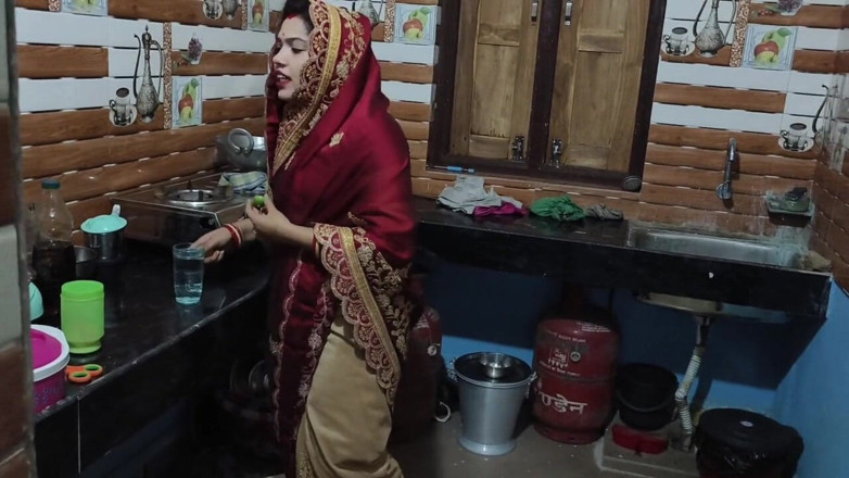 Sona bhabhi: Old Man Affair with Stepdaughter-in-law, When His Stepson Was Not...